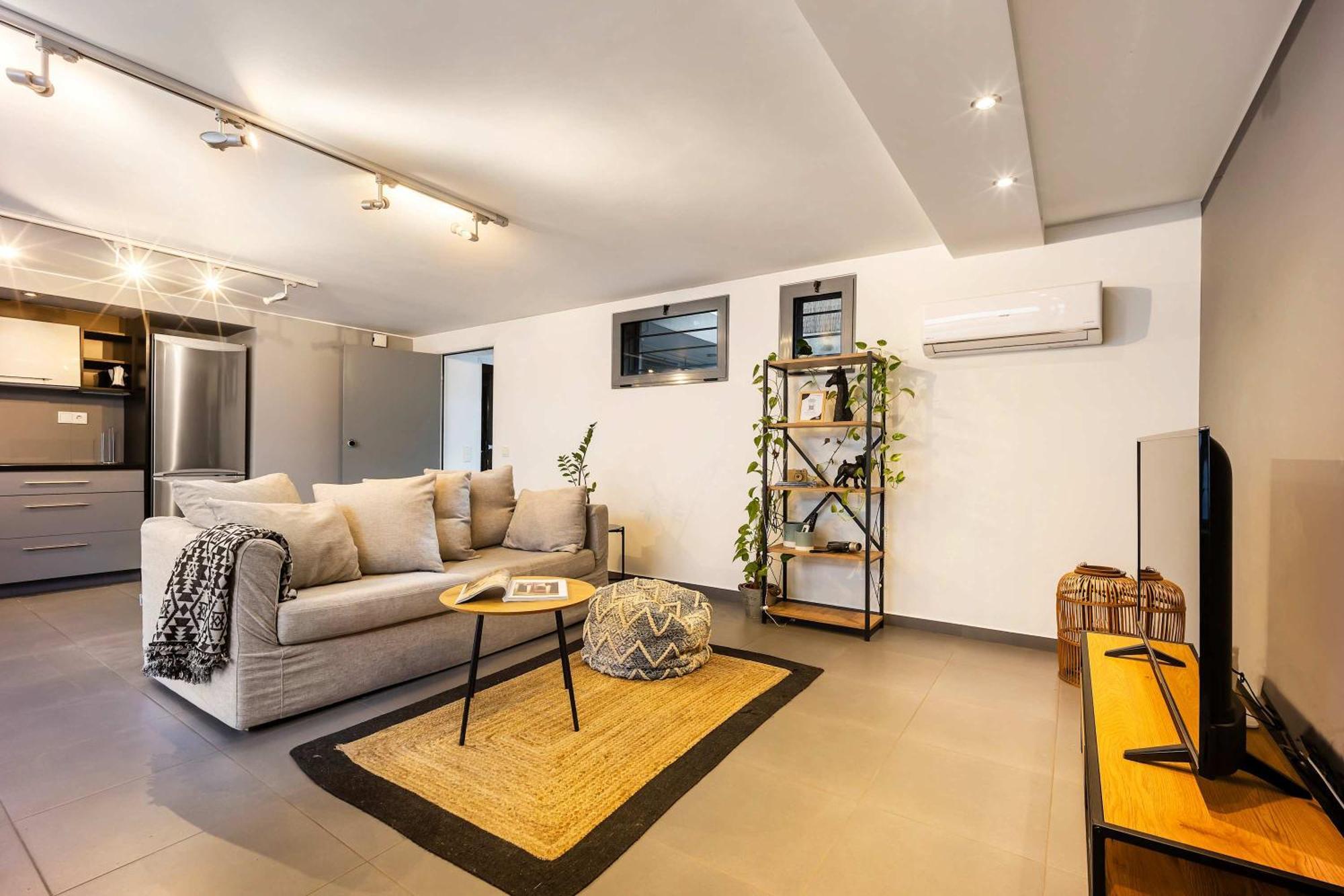 Gazi Urban Residence Афины Экстерьер фото